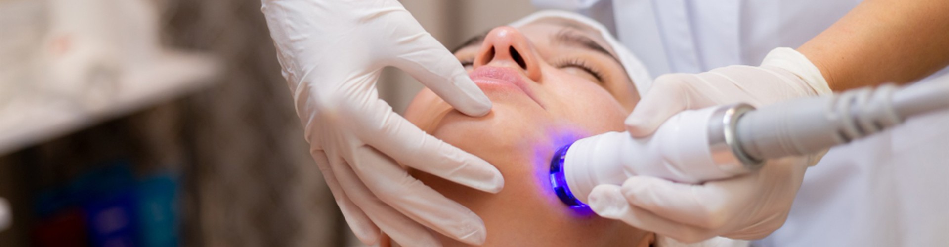 Advanced Brightening Laser and RF Tightening Treatment